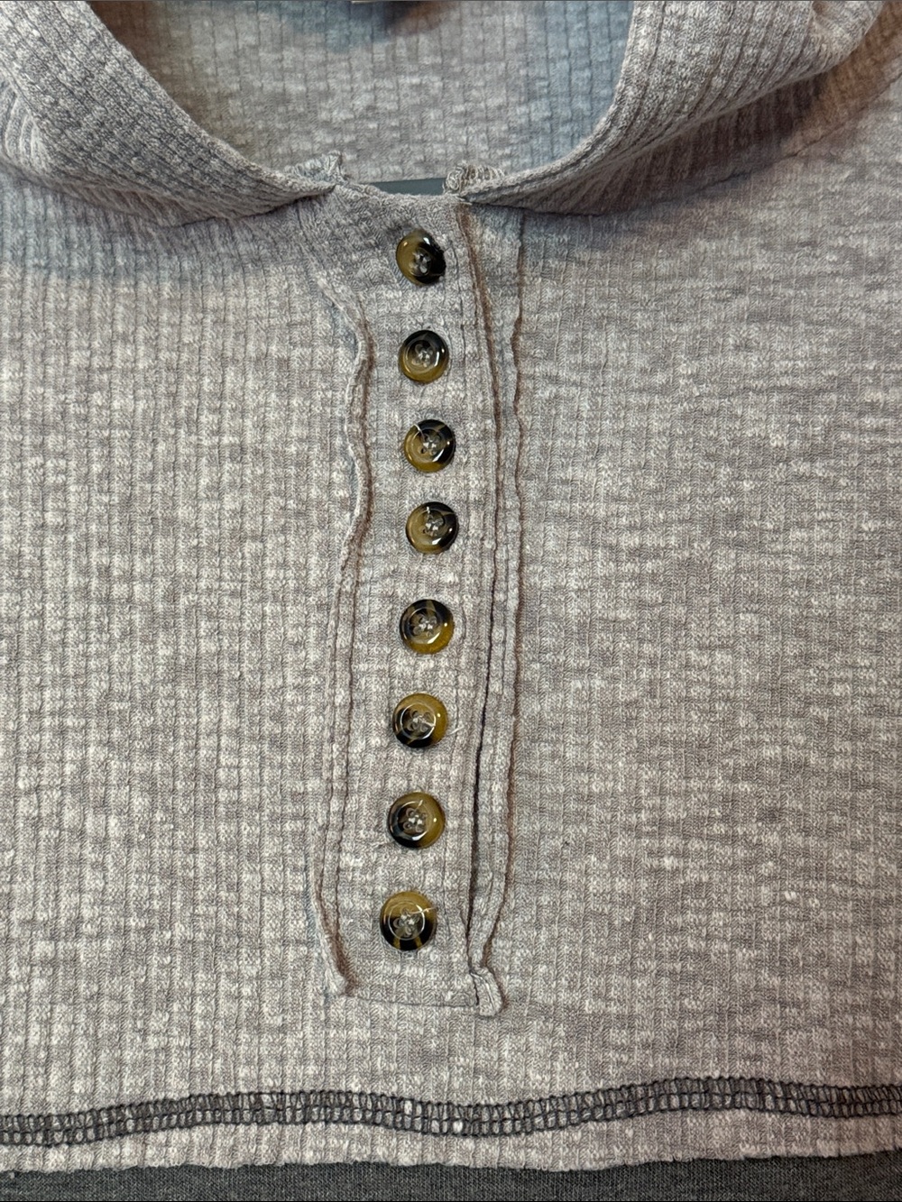 POL Two-Tone Gray Henley Hooded Pullover - Picture 4 of 8